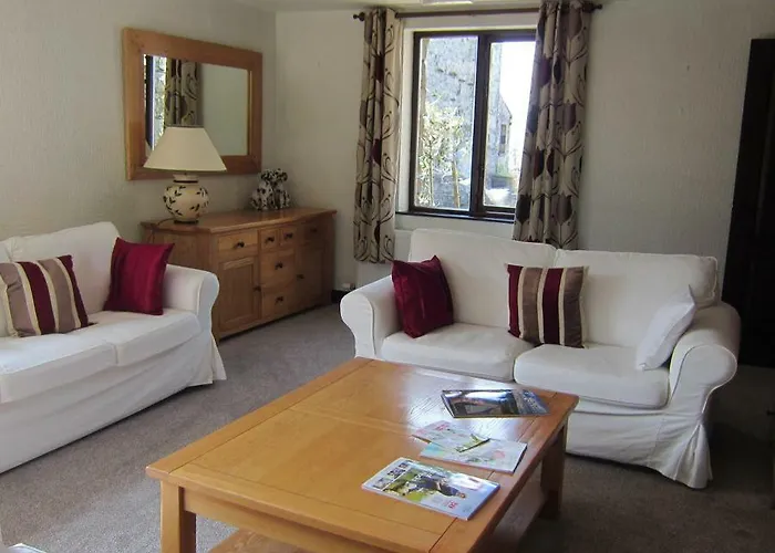 Scar Close Farmhouse Guest house 4*